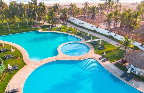 Puente del Mar Casa | Hermosa casa con club de playa exclusivo 1