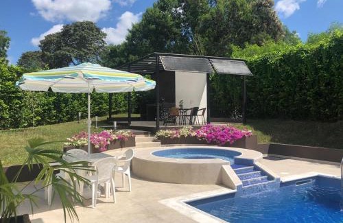 Ricaurte Casa | Hermosa Casa de Descanso en Peñalisa