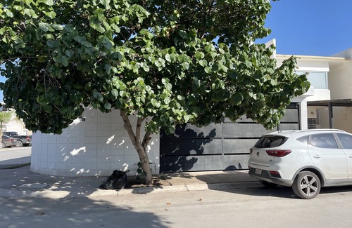 Torreón Casa | Hermosa Casa en Circuito Cerrado! Cómo estar en casa lejos de casa!