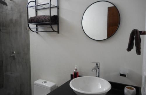 San Cristóbal Casa | Hermosa Casa en Orilla del lago -Zona de villedos-