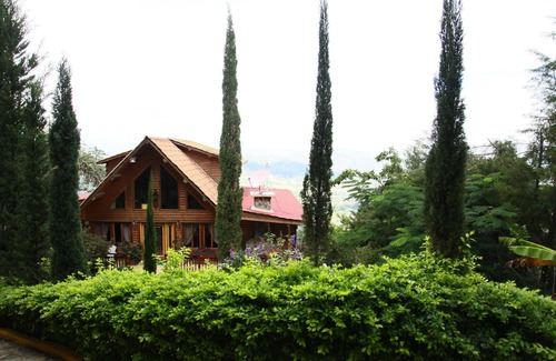 Pinar Quemado Villa | Hermosa Villa de Montaña "LA DACHA DE PAQUITA" en Jamaca de Dios.
