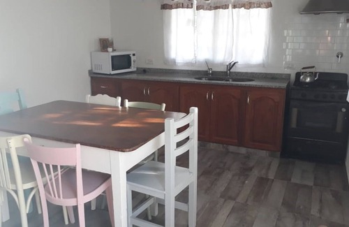 Olavarría Casa | Hermosa y Tranquila Casa - 6 Personas -ideal Para Viajes en Familia y Mascotas