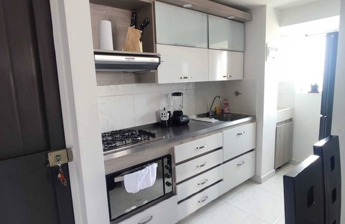 Bello Apartamento | Hermoso Apartamento Medellin Moderno - Hermosa Vista a la Ciudad Piso 24