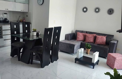 Bello Apartamento | Hermoso Apartamento Medellin Moderno - Hermosa Vista a la Ciudad Piso 24