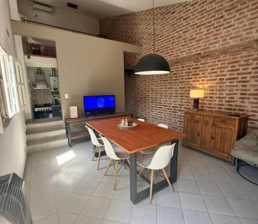 Santa Fe Apartamento | Hermoso Dúplex de 2 dormitorios con jardín