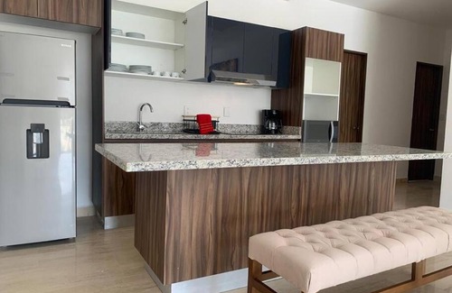 Querétaro Apartamento | Hermoso departamento céntrico condominio alberca