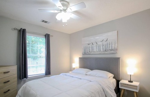 Pooler Casa | Hero House*3BR/2BA*Pet Friendly