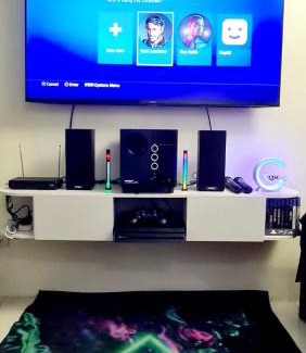 Balibago Apartamento | HeRo's Lair - Staycation near EK with Ps4 & more!