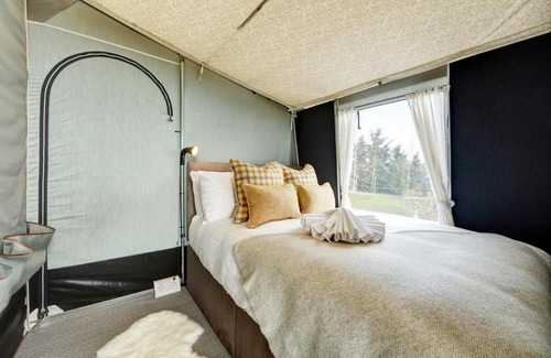 Rhayader Casa | Heron