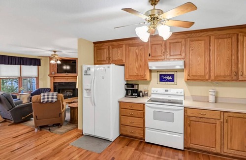 Leesville Apartamento | Heron's Flight | Sleeps 6 on Lake Murray