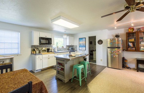 Stewartstown Casa | Heron's Hollow 2 bedroom spacious farm stay on 30 acres