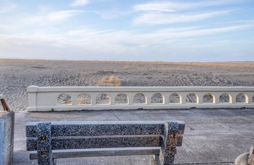 Seaside Condominio | Heron's View at Bridgeport