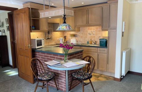 Alcester Apartamento | Heron View Riverside Retiro en el pacífico rural Aldea cerca de Ciudad romana, Alcester