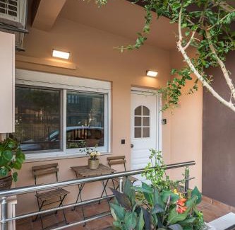Nea Alikarnassos Apartamento | Herophile apartment close to airport & city center