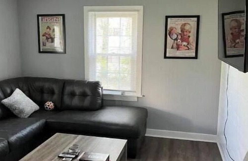 Hershey Casa | Hershey Kiss Home