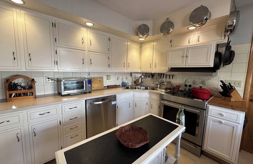 Palmyra Casa | Hershey Spacious 6-bedroom House