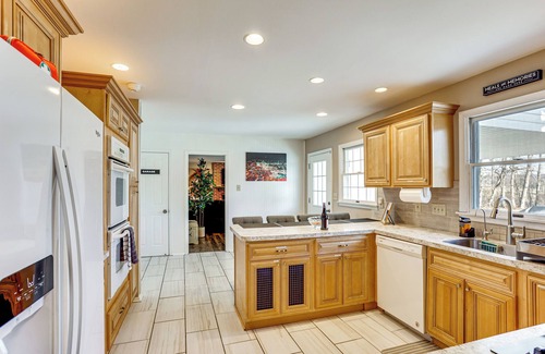 Palmyra Casa | 6 Mi to Hersheypark: Family Getaway w/ Fire Pit