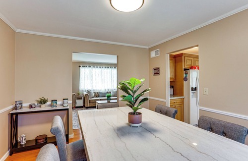 Palmyra Casa | 6 Mi to Hersheypark: Family Getaway w/ Fire Pit