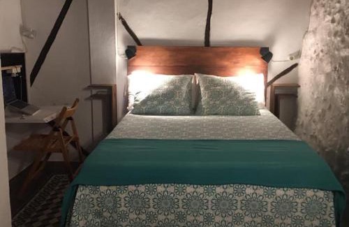 Hervas Apartamento | HERVÀS Y VUELVES (la casita de la piedra)