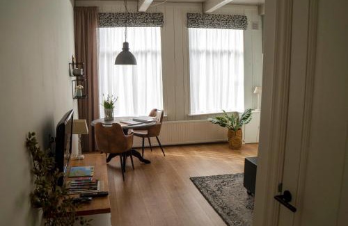 Enkhuizen Casa | Het Monumentje