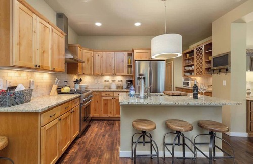 Quandary Village Cabina | Custom Mountain Home - Perfect for Families - Private Hot Tub