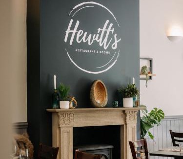 Newport Casa | Hewitt's Restaurant & Rooms