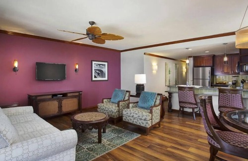 Honolulu Complejo | HGVC The Grand Waikikian, Beachfront Resort & Spa