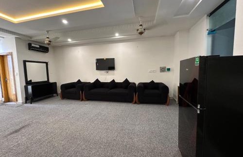 Fatehjang Casa | HH Haven Guest House Faisal Town Islamabad