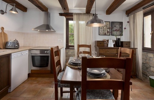 Sveti Bartol Casa | Hiža Luja (95378-K1) - Livade