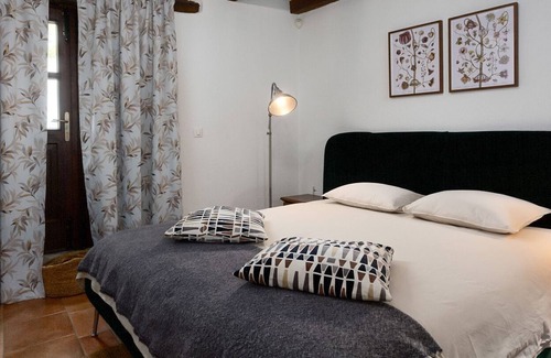 Sveti Bartol Casa | Hiža Luja (95378-K1) - Livade