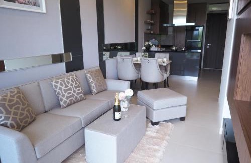 Kram Apartamento | Hi Sea E272 At Escape Condominium Mae Pim Beach
