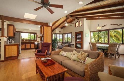 Honaunau-Napoopoo Casa | Hi6A-ST1- The Dolphin Bay House