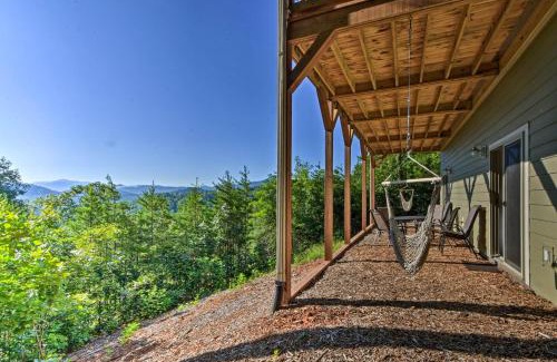 Hiawassee Casa | Hiawassee Home with Views Less Than 1 Mi to Lake Chatuge