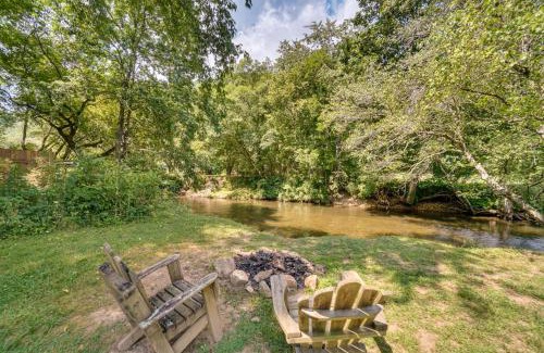 Hiawassee Casa | Hiawassee River Retreat 2 Mtn-View Decks!
