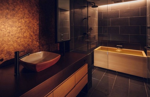 Karasuma Hotel | Hibaburo Deluxe Western room VS | Standard Rel / Kyoto Kyōto