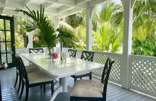 Dunmore Town Casa | Hibiscus Hill Kings Treat - Ultimate Island Style House withPool home