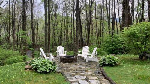 Maggie Valley Casa | Hickory Creek Hideaway