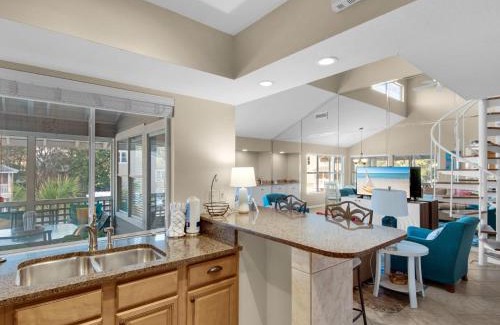 Miramar Beach Apartamento | Hidden Dunes Cottage 155 by Newman-Dailey