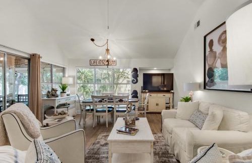 Miramar Beach Apartamento | Hidden Dunes Cottage 197 by Newman-Dailey