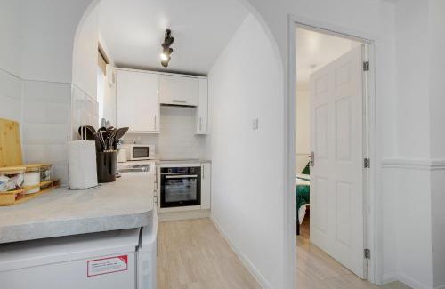 Tottenham Apartamento | Hidden gem,10 Mins to Central London & Hotspur stadium with Parking Great for contractors, students, tourists, relocators