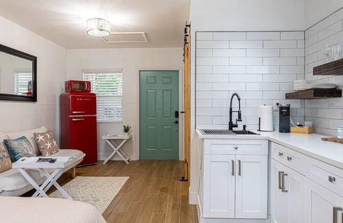 South Palm Park Neighborhood Association Cabaña | Hidden Gem #2 @ Lake Worth