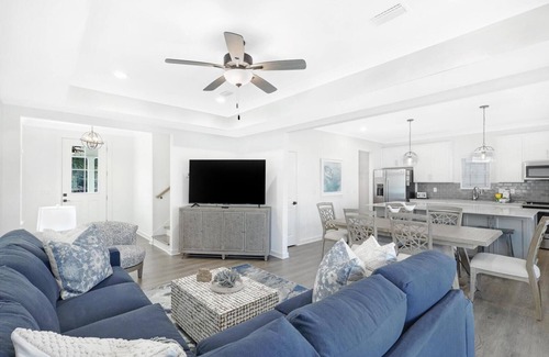 Orange Beach Casa | Hidden Gem! 3br/2.5ba Home/pool/near Beach/slps 10