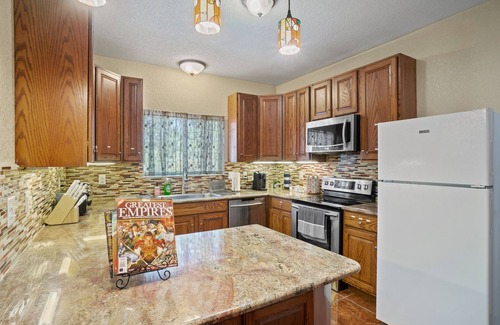 Shearer Hills - Ridgeview Casa | 🌤Hidden Gem 5BR Oasis with Pool in San Antonio🌤