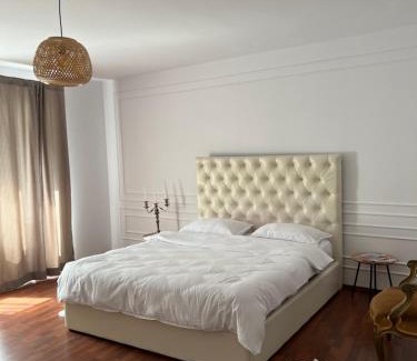 Centrul Vechi Apartamento | Hidden Gem apartment in the center of the City