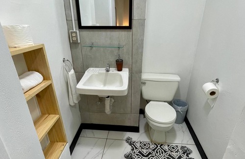 San José Apartamento | Hidden Gem Apt. in Heart of DT