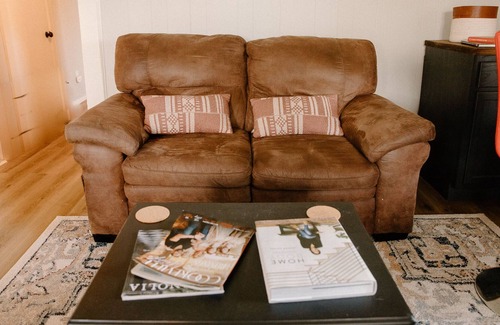 Sparta Casa | Hidden Gem Cottage in the middle of quaint, small town TN!
