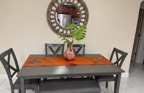 Sebring Casa | Hidden Gem Home @Oceanside Ave