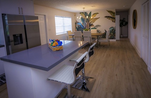 South Corals Casa | Hidden Gem in Fort Lauderdale area! Beautiful 3 BDR/2 BATH centrally located!