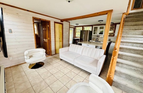 Town of Southampton Cabaña | Hidden gem! Southampton beach cottage