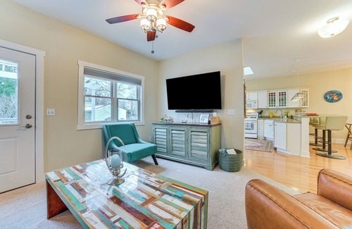 Charlevoix Casa | Hidden Gem: Steps to Lake Michigan & Downtown!